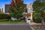 https://images.listonce.com.au/custom/160x/listings/1-ellsworth-crescent-camberwell-vic-3124/940/01521940_img_01.jpg?Q9UuxvqvADc