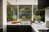 https://images.listonce.com.au/custom/160x/listings/1-elm-grove-richmond-vic-3121/362/01754362_img_06.jpg?dDDiVWeD7O4