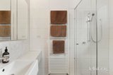 https://images.listonce.com.au/custom/160x/listings/1-elm-grove-richmond-vic-3121/362/01754362_img_12.jpg?RMdKQWwiSxU