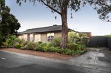 https://images.listonce.com.au/custom/160x/listings/1-elton-close-watsonia-north-vic-3087/390/01430390_img_16.jpg?ZZMO0u0u3Mw