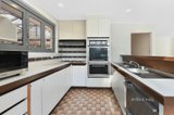 https://images.listonce.com.au/custom/160x/listings/1-elvara-court-mulgrave-vic-3170/801/01719801_img_09.jpg?QUWVaoQLcl0