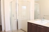https://images.listonce.com.au/custom/160x/listings/1-esdale-street-blackburn-vic-3130/258/01922258_img_10.jpg?bxMQ-UsUQ64