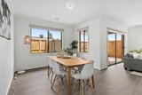 https://images.listonce.com.au/custom/160x/listings/1-euston-way-strathtulloh-vic-3338/459/01618459_img_10.jpg?8yxQvj8DhQI