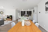 https://images.listonce.com.au/custom/160x/listings/1-euston-way-strathtulloh-vic-3338/459/01618459_img_12.jpg?HjEFi2UA49s