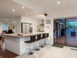 https://images.listonce.com.au/custom/160x/listings/1-farnley-street-croydon-vic-3136/254/01524254_img_06.jpg?YWyTMUGAKR0