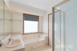 https://images.listonce.com.au/custom/160x/listings/1-felicia-rise-diamond-creek-vic-3089/516/01751516_img_03.jpg?R3PyOtHhWsA