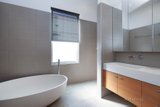 https://images.listonce.com.au/custom/160x/listings/1-fenwick-street-clifton-hill-vic-3068/847/01782847_img_05.jpg?pTwoFwKrjfE