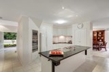https://images.listonce.com.au/custom/160x/listings/1-forest-place-templestowe-vic-3106/524/00132524_img_02.jpg?y3QzCe3Ymks