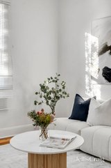 https://images.listonce.com.au/custom/160x/listings/1-fowler-street-coburg-vic-3058/210/01740210_img_14.jpg?GuYaLZMUmns