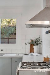 https://images.listonce.com.au/custom/160x/listings/1-fowler-street-coburg-vic-3058/210/01740210_img_15.jpg?VweFNtaA7YU