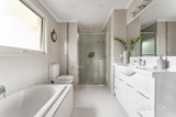 https://images.listonce.com.au/custom/160x/listings/1-freda-court-eltham-north-vic-3095/094/01982094_img_12.jpg?HQI_022U4Rg