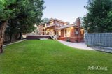https://images.listonce.com.au/custom/160x/listings/1-freda-court-eltham-north-vic-3095/094/01982094_img_17.jpg?PXhG0NVHj4k