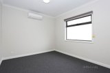 https://images.listonce.com.au/custom/160x/listings/1-fyffe-street-thornbury-vic-3071/692/01735692_img_02.jpg?fCSEA4bh20g