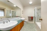 https://images.listonce.com.au/custom/160x/listings/1-gallus-close-vermont-vic-3133/913/01069913_img_11.jpg?jvKNgnPUNVs