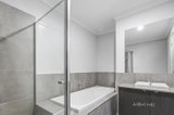 https://images.listonce.com.au/custom/160x/listings/1-goddard-street-lucas-vic-3350/264/01684264_img_09.jpg?dZWOQrhXKuw
