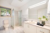 https://images.listonce.com.au/custom/160x/listings/1-grasmere-avenue-doncaster-east-vic-3109/651/01809651_img_10.jpg?GXmSbo-66DY