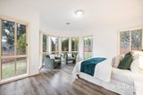 https://images.listonce.com.au/custom/160x/listings/1-grasmere-avenue-doncaster-east-vic-3109/651/01809651_img_13.jpg?wKG0X9-oxdE