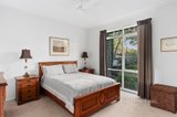 https://images.listonce.com.au/custom/160x/listings/1-greenwood-street-briar-hill-vic-3088/803/01649803_img_13.jpg?8FKpvpdXCM0