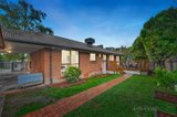 https://images.listonce.com.au/custom/160x/listings/1-gregg-street-diamond-creek-vic-3089/410/00802410_img_10.jpg?PF_3URFXNmg