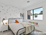 https://images.listonce.com.au/custom/160x/listings/1-guest-house-close-seville-vic-3139/933/01524933_img_12.jpg?5pDXhBlKCyg