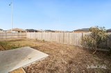 https://images.listonce.com.au/custom/160x/listings/1-harness-way-winter-valley-vic-3358/174/01950174_img_08.jpg?DyD0niFORmg