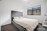 https://images.listonce.com.au/custom/160x/listings/1-harness-way-winter-valley-vic-3358/979/01741979_img_09.jpg?e11MDnVUNEE