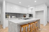 https://images.listonce.com.au/custom/160x/listings/1-harrow-court-doncaster-vic-3108/559/01810559_img_04.jpg?uZfMv5ZRff8