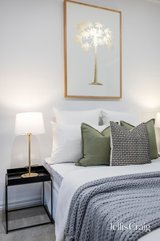 https://images.listonce.com.au/custom/160x/listings/1-harrow-court-doncaster-vic-3108/559/01810559_img_13.jpg?prvgZ7VVwi4