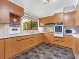 https://images.listonce.com.au/custom/160x/listings/1-heather-grove-ringwood-vic-3134/048/00621048_img_02.jpg?dHZFTqbCn5w