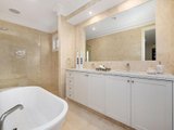 https://images.listonce.com.au/custom/160x/listings/1-heather-street-balwyn-north-vic-3104/774/01683774_img_07.jpg?Lgpfphr7aM0