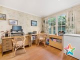 https://images.listonce.com.au/custom/160x/listings/1-heathfield-court-croydon-vic-3136/585/01525585_img_09.jpg?wsGa4bRoPAo