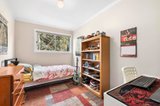 https://images.listonce.com.au/custom/160x/listings/1-hendley-street-woodend-vic-3442/309/01722309_img_09.jpg?x3AnX9DKmSo