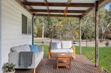 https://images.listonce.com.au/custom/160x/listings/1-hendley-street-woodend-vic-3442/309/01722309_img_11.jpg?VUC0aMhPjRs