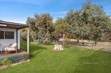 https://images.listonce.com.au/custom/160x/listings/1-hendley-street-woodend-vic-3442/309/01722309_img_12.jpg?Wy7JWMQB9QM