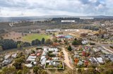https://images.listonce.com.au/custom/160x/listings/1-hendley-street-woodend-vic-3442/309/01722309_img_16.jpg?sAX5g-ilQF4