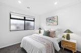 https://images.listonce.com.au/custom/160x/listings/1-hendrix-street-cranbourne-east-vic-3977/011/01430011_img_13.jpg?ov_gQzUuucE