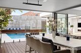 https://images.listonce.com.au/custom/160x/listings/1-hewitt-court-strathmore-vic-3041/491/01979491_img_07.jpg?fNKo4sHULg8