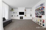 https://images.listonce.com.au/custom/160x/listings/1-hewitt-court-strathmore-vic-3041/491/01979491_img_12.jpg?KfBYY5YXqis
