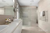 https://images.listonce.com.au/custom/160x/listings/1-hewitt-court-strathmore-vic-3041/491/01979491_img_13.jpg?MyMN7dERP3Q