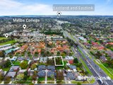 https://images.listonce.com.au/custom/160x/listings/1-hinkley-avenue-croydon-vic-3136/671/01525671_img_13.jpg?9oFNXgB53ZY