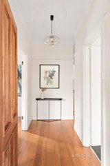 https://images.listonce.com.au/custom/160x/listings/1-hobson-street-sandringham-vic-3191/889/01734889_img_09.jpg?Qs5nxW_cLOQ