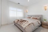 https://images.listonce.com.au/custom/160x/listings/1-holyrood-avenue-strathmore-vic-3041/035/01344035_img_10.jpg?6Xjz0L9oSSo