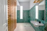 https://images.listonce.com.au/custom/160x/listings/1-hopetoun-grove-south-yarra-vic-3141/126/01185126_img_08.jpg?NBuHqxtFscY