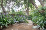 https://images.listonce.com.au/custom/160x/listings/1-hopetoun-grove-south-yarra-vic-3141/126/01185126_img_11.jpg?egTmdrLAIbk