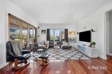 https://images.listonce.com.au/custom/160x/listings/1-inkerman-street-newington-vic-3350/003/01863003_img_10.jpg?d9Qcq_6mb3s