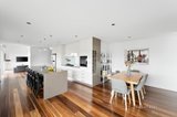 https://images.listonce.com.au/custom/160x/listings/1-james-deane-place-newport-vic-3015/864/01324864_img_07.jpg?SDI4VJ0yLU0