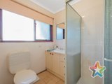 https://images.listonce.com.au/custom/160x/listings/1-james-milne-drive-croydon-north-vic-3136/613/01525613_img_11.jpg?_C3nMN1zJ-8