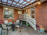 https://images.listonce.com.au/custom/160x/listings/1-james-milne-drive-croydon-north-vic-3136/613/01525613_img_15.jpg?2QA90JYCJX0