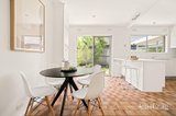 https://images.listonce.com.au/custom/160x/listings/1-jedda-court-cheltenham-vic-3192/997/01828997_img_05.jpg?3CNAEutt8os