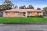 https://images.listonce.com.au/custom/160x/listings/1-jemacra-place-mount-clear-vic-3350/925/01280925_img_01.jpg?nmxArzrc3GE